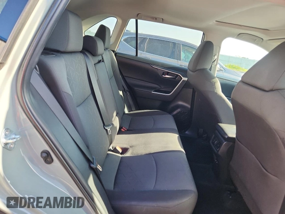2021 Toyota RAV4 XLE with VIN 2T3P1RFVXMW239608, listed as a Copart auction lot 61794525 with 48,665 mi miles and Salvage title. Bid and sale history available at DreamBid. Image 11.