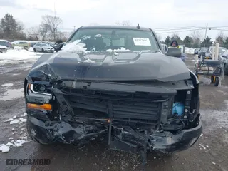 2018 Chevrolet Silverado 1500 LT with VIN 1GCVKREC1JZ349561, listed as a IAAI auction lot 41277292 with 102,525 mi miles. Bid and sale history available at carsss.com. Image 12.