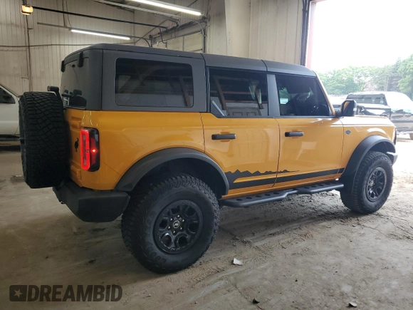 2022 Ford Bronco z VIN 1FMEE5DP6NLA78473, wystawiony jako Copart lot #60377125 z przebiegiem 36 566 mil mil oraz Szkoda całkowita • Salvage title. Historia ofert i sprzedaży dostępna na DreamBid. Obrazek 3.