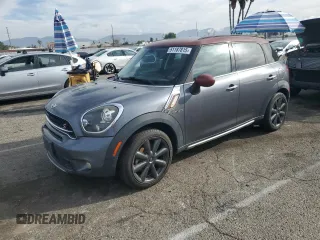 2016 MINI Countryman S with VIN WMWZC3C56GWT08219, listed as a Copart auction lot 51187815 with 164,012 mi miles and Clean Title. Bid and sale history available at DreamBid. Image 1.