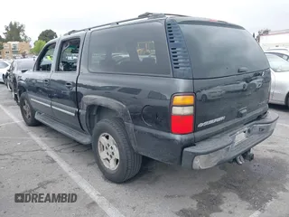 2005 Chevrolet Suburban Z71 with VIN 3GNFK16Z75G270885, listed as a IAAI auction lot 41916525 with Not Provided miles and . Bid and sale history available at DreamBid. Image 3.