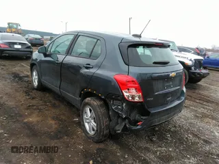 2021 Chevrolet Trax LS z VIN KL7CJKSB0MB322634, wystawiony jako IAAI lot #41705778 z przebiegiem 31 166 mil mil oraz . Historia ofert i sprzedaży dostępna na DreamBid. Obrazek 3.