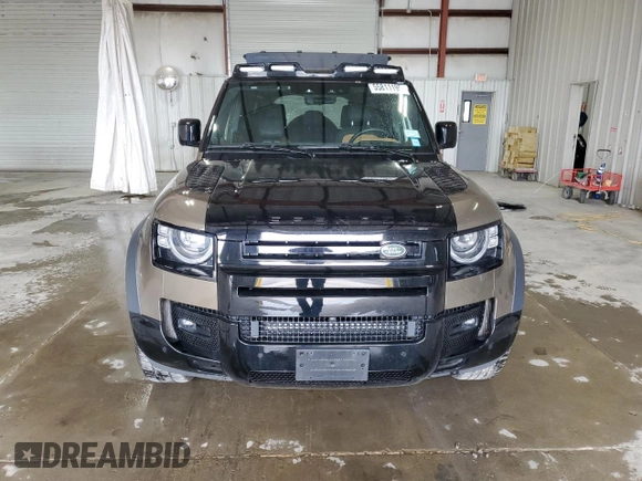 2023 Land Rover Defender X с VIN SALEX7EU8P2140939, выставлен на аукционе Copart как лот 55811195 с пробегом 33 446 миль миль и Списание • Salvage title. История ставок и продаж доступна на DreamBid. Изображение 5.