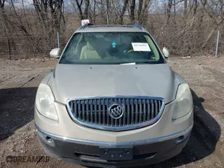 2008 Buick Enclave CXL with VIN 5GAER23748J117300, listed as a IAAI auction lot 41741665 with 257,395 mi miles. Bid and sale history available at carsss.com. Image 6.