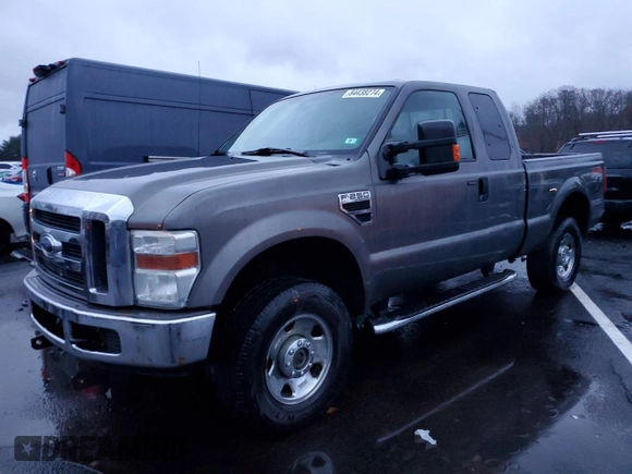 2008 Ford Super Duty F-250 SRW XL with VIN 1FTSX21588EB73614, listed as a Copart auction lot 84438274 with 87,240 mi miles and Clean Title. Bid and sale history available at carsss.com. Image 1.