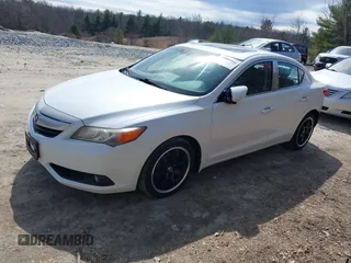 2013 Acura ILX Premium z VIN 19VDE1F53DE017389, wystawiony jako IAAI lot #41897366 z przebiegiem 161 556 mil mil oraz . Historia ofert i sprzedaży dostępna na DreamBid. Obrazek 18.