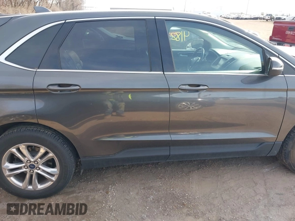 2015 Ford Edge SEL with VIN 2FMTK3J80FBB65384, listed as a IAAI auction lot 41827595 with 120,727 mi miles. Bid and sale history available at carsss.com. Image 13.