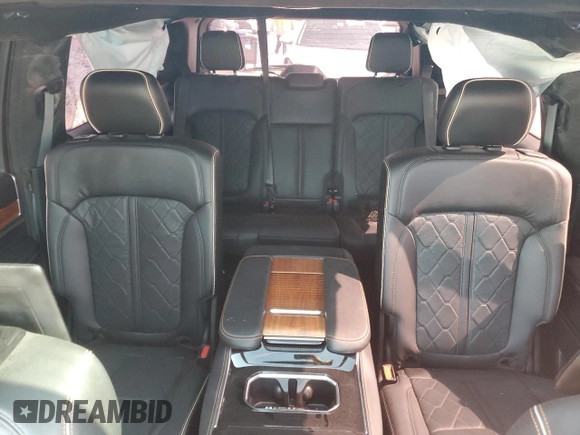 2022 Jeep Grand Wagoneer Series III с VIN 1C4SJVGJ6NS196992, выставлен на аукционе Copart как лот 52117945 с пробегом 30 898 миль миль и Списание • Salvage title. История ставок и продаж доступна на DreamBid. Изображение 10.