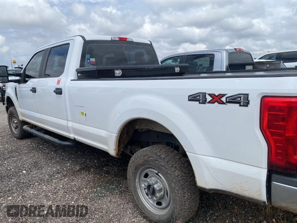 2019 Ford F-250 XL with VIN 1FT7W2B60KEE53020, listed as a IAAI auction lot 42726952 with 175,263 mi miles and . Bid and sale history available at DreamBid. Image 14.