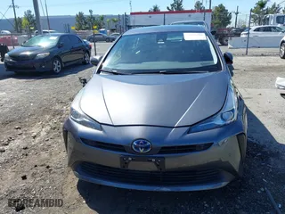 2022 Toyota Prius L Eco with VIN JTDKAMFU2N3172026, listed as a IAAI auction lot 41841090 with 49,011 mi miles. Bid and sale history available at carsss.com. Image 11.