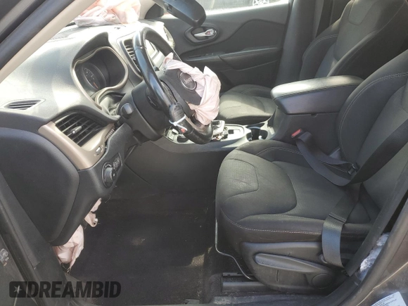 2016 Jeep Cherokee Latitude с VIN 1C4PJMCS7GW308984, выставлен на аукционе Copart как лот 54219025 с пробегом Не указан миль и Чистый • Clean title. История ставок и продаж доступна на DreamBid. Изображение 7.