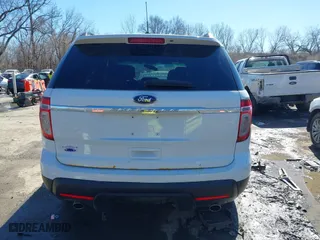 2013 Ford Explorer with VIN 1FM5K7B88DGB47476, listed as a IAAI auction lot 41664427 with 162,436 mi miles. Bid and sale history available at carsss.com. Image 16.