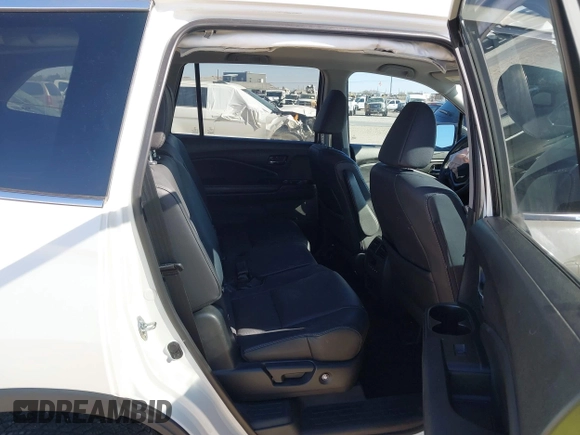 2017 Honda Pilot EX-L z VIN 5FNYF6H64HB084575, wystawiony jako IAAI lot #41857457 z przebiegiem 43 355 mil mil oraz . Historia ofert i sprzedaży dostępna na DreamBid. Obrazek 8.