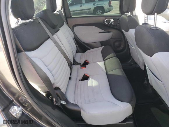 2014 FIAT 500L Easy with VIN ZFBCFABH8EZ003335, listed as a Copart auction lot 72079684 with 85,084 mi miles and Salvage Title. Bid and sale history available at carsss.com. Image 10.