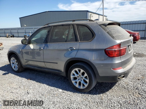 2011 BMW X5 35i z VIN 5UXZV4C50BL743135, wystawiony jako Copart lot #75401064 z przebiegiem 100 446 mil mil oraz Szkoda całkowita • Salvage title. Historia ofert i sprzedaży dostępna na DreamBid. Obrazek 2.