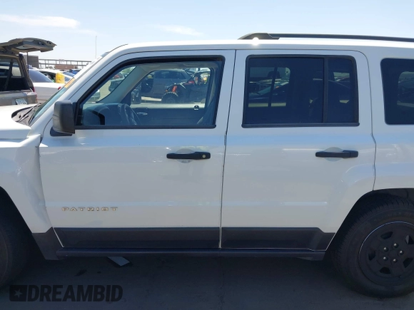 2014 Jeep Patriot Sport with VIN 1C4NJPBB1ED730204, listed as a IAAI auction lot 42498489 with 118,037 mi miles and . Bid and sale history available at DreamBid. Image 14.