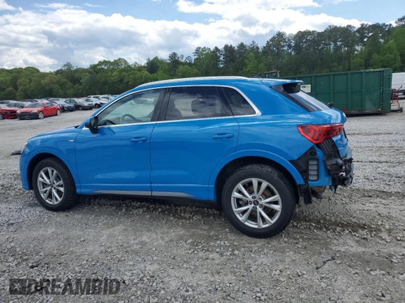 2023 Audi Q3 S line Premium z VIN WA1DECF37P1038071, wystawiony jako Copart lot #52602355 z przebiegiem 44 479 mil mil oraz Szkody całkowita. Historia ofert i sprzedaży dostępna na DreamBid. Obrazek 2.