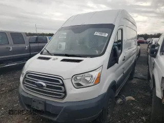 2015 Ford Transit z VIN 1FTSW2XG4FKA01588, wystawiony jako Copart lot #57188815 z przebiegiem 147 061 mil mil oraz Tytuł czysty. Historia ofert i sprzedaży dostępna na DreamBid. Obrazek 1.