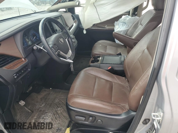 2015 Toyota Sienna Limited с VIN 5TDDK3DC6FS116164, выставлен на аукционе Copart как лот 63149625 с пробегом 92 786 миль миль и Списание • Salvage title. История ставок и продаж доступна на DreamBid. Изображение 7.