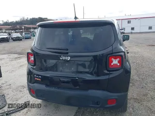 2020 Jeep Renegade Sport z VIN ZACNJBAB7LPL77290, wystawiony jako IAAI lot #41526270 z przebiegiem 52 327 mil mil oraz . Historia ofert i sprzedaży dostępna na DreamBid. Obrazek 17.