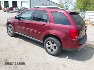 2009 Pontiac Torrent z VIN 2CKDL43F696233524, wystawiony jako IAAI lot #42222082 z przebiegiem 160 126 mil mil oraz . Historia ofert i sprzedaży dostępna na DreamBid. Obrazek 3.