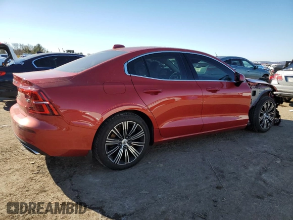 2019 Volvo S60 Inscription with VIN 7JRA22TL9KG012093, listed as a Copart auction lot 43521384 with 18,511 mi miles. Bid and sale history available at carsss.com. Image 3.
