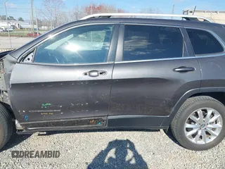 2016 Jeep Cherokee Limited with VIN 1C4PJMDB9GW321735, listed as a IAAI auction lot 41886999 with 62,604 mi miles. Bid and sale history available at carsss.com. Image 15.