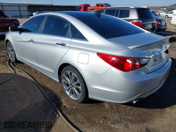 2013 Hyundai Sonata Limited with VIN 5NPEC4AB8DH805564, listed as a IAAI auction lot 41133553 with 99,410 mi miles and . Bid and sale history available at DreamBid. Image 3.