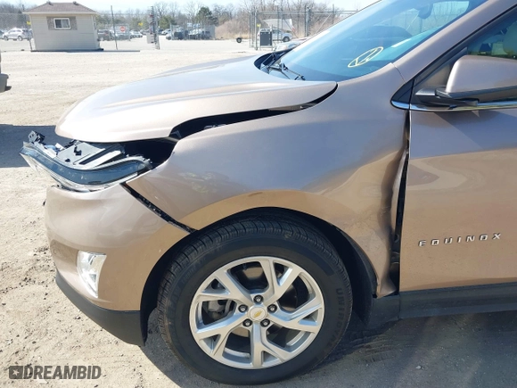 2019 Chevrolet Equinox LT with VIN 2GNAXVEXXK6169236, listed as a IAAI auction lot 41805937 with 81,194 mi miles. Bid and sale history available at carsss.com. Image 18.