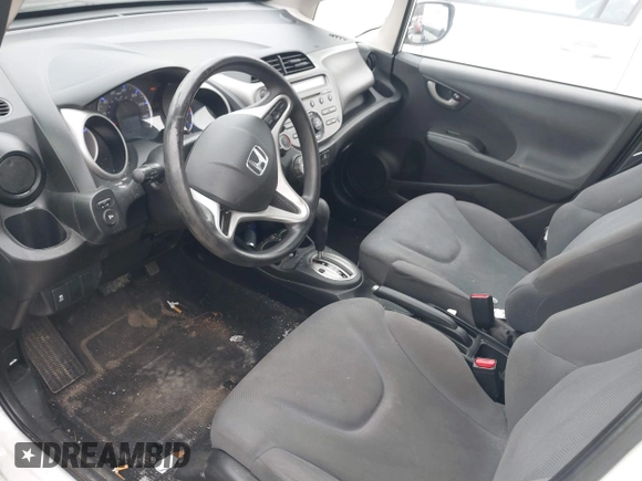2013 Honda Fit with VIN JHMGE8H30DC067178, listed as a IAAI auction lot 41498926 with 121,036 mi miles. Bid and sale history available at carsss.com. Image 10.