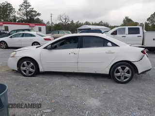 2005 Pontiac G6 GT with VIN 1G2ZH528254152768, listed as a IAAI auction lot 41558669 with 1 mi miles. Bid and sale history available at carsss.com. Image 14.