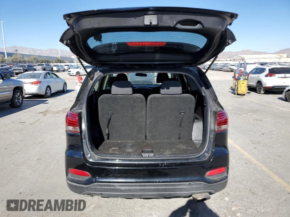 2020 Kia Sorento LX with VIN 5XYPG4A58LG628012, listed as a Copart auction lot 41807055 with 120,147 mi miles and Salvage Title. Bid and sale history available at carsss.com. Image 6.