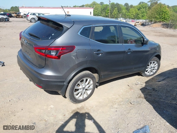 2021 Nissan Rogue Sport S with VIN JN1BJ1AV9MW305766, listed as a IAAI auction lot 42019884 with 64,500 mi miles. Bid and sale history available at carsss.com. Image 4.