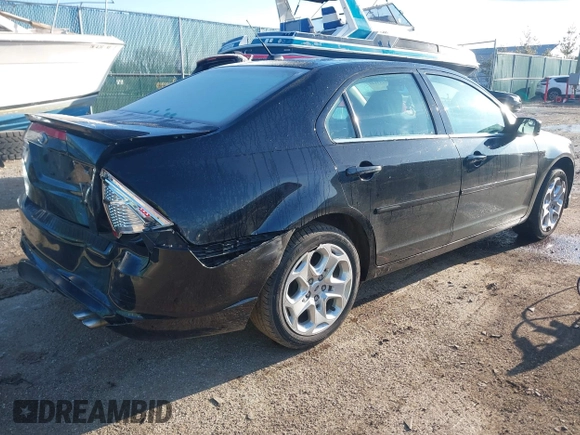 2011 Ford Fusion SE with VIN 3FAHP0HA6BR106831, listed as a IAAI auction lot 41853144 with 138,567 mi miles and . Bid and sale history available at carsss.com. Image 4.