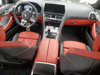 2025 BMW 8 Series M850i with VIN WBAGV8C02SCS15792, listed as a Copart auction lot 47324855 with 3,962 mi miles and Salvage Title. Bid and sale history available at carsss.com. Image 8.