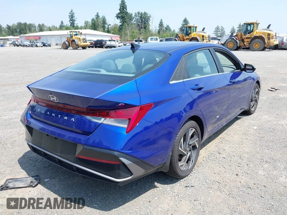 2024 Hyundai Elantra SEL with VIN KMHLS4DG7RU771675, listed as a IAAI auction lot 42575704 with 3,716 mi miles and . Bid and sale history available at DreamBid. Image 4.