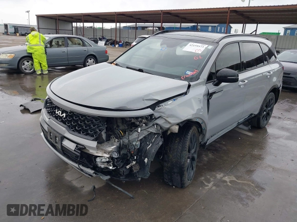 2022 Kia Sorento X-Line SX Prestige with VIN 5XYRKDLF9NG129963, listed as a IAAI auction lot 42159573 with 40,443 mi miles and . Bid and sale history available at DreamBid. Image 2.