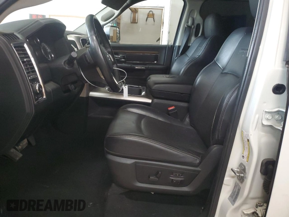 2016 Ram 2500 Laramie с VIN 3C6UR5NJ1GG368397, выставлен на аукционе Copart как лот 60493755 с пробегом 180 360 миль миль и Списание • Salvage title. История ставок и продаж доступна на DreamBid. Изображение 7.
