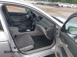 2008 Honda Accord EX with VIN 1HGCP26758A081951, listed as a IAAI auction lot 42187402 with 146,076 mi miles and . Bid and sale history available at DreamBid. Image 5.