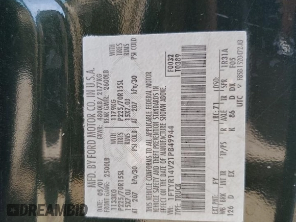 2001 Ford Ranger XL z VIN 1FTYR14V21PB49944, wystawiony jako Copart lot #54184925 z przebiegiem 305 117 mil mil oraz Szkoda całkowita • Salvage title. Historia ofert i sprzedaży dostępna na DreamBid. Obrazek 12.