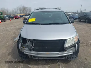 2013 Honda Odyssey LX with VIN 5FNRL5H22DB086503, listed as a IAAI auction lot 42133471 with 223,200 mi miles and . Bid and sale history available at carsss.com. Image 6.