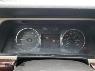 2006 Lincoln Zephyr z VIN 3LNHM26116R654903, wystawiony jako Copart lot #58926375 z przebiegiem 213 096 mil mil oraz Szkoda całkowita • Salvage title. Historia ofert i sprzedaży dostępna na DreamBid. Obrazek 9.