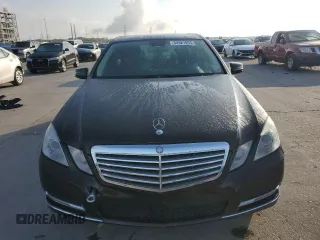 2011 Mercedes-Benz E 350 Luxury with VIN WDDHF5GB6BA465150, listed as a Copart auction lot 54921055 with 96,362 mi miles and Salvage Title. Bid and sale history available at DreamBid. Image 5.