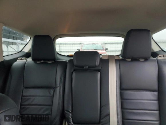 2013 Ford Escape SE z VIN 1FMCU9GX3DUA77576, wystawiony jako Copart lot #84225614 z przebiegiem 110 470 mil mil oraz Szkoda całkowita • Salvage title. Historia ofert i sprzedaży dostępna na DreamBid. Obrazek 10.
