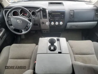 2010 Toyota Tundra с VIN 5TFUM5F13AX006869, выставлен на аукционе Copart как лот 53815225 с пробегом 306 156 миль миль и Чистый • Clean title. История ставок и продаж доступна на DreamBid. Изображение 8.