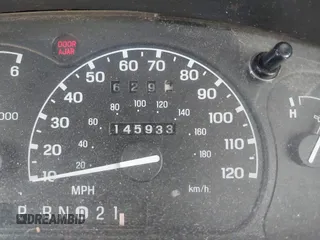 2001 Ford Ranger XL Fleet z VIN 1FTZR15E21TA14005, wystawiony jako IAAI lot #42212472 z przebiegiem 145 933 mil mil oraz . Historia ofert i sprzedaży dostępna na DreamBid. Obrazek 16.