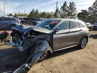 2021 Infiniti QX50 Luxe z VIN 3PCAJ5BB7MF107986, wystawiony jako Copart lot #84916204 z przebiegiem 36 751 mil mil oraz Szkody całkowita. Historia ofert i sprzedaży dostępna na DreamBid. Obrazek 1.