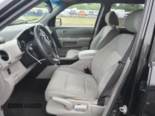 2010 Honda Pilot LX z VIN 5FNYF4H25AB029785, wystawiony jako Copart lot #56976365 z przebiegiem 170 842 mil mil oraz Szkoda całkowita • Salvage title. Historia ofert i sprzedaży dostępna na DreamBid. Obrazek 7.