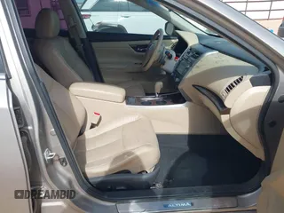 2015 Nissan Altima SL with VIN 1N4BL3AP5FC267516, listed as a IAAI auction lot 41899295 with 97,479 mi miles and . Bid and sale history available at DreamBid. Image 5.