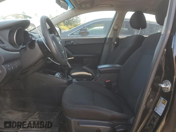 2010 Kia Forte EX with VIN KNAFU4A26A5180978, listed as a Copart auction lot 70972184 with 329,102 mi miles and Clean Title. Bid and sale history available at carsss.com. Image 7.